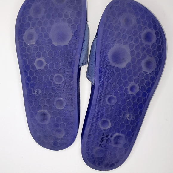 PUMA | Rihanna Fenty FU Leadcat Slides - Picture 6 of 8